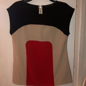 Back zipper top